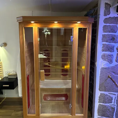 L'etreinte, De Charme Avec Jacuzzi Interieur Et Sauna * Guéméné-sur-Scorff