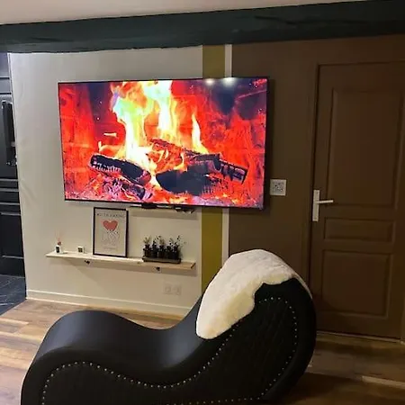 L'etreinte, De Charme Avec Jacuzzi Interieur Et Sauna Feriehus Guéméné-sur-Scorff