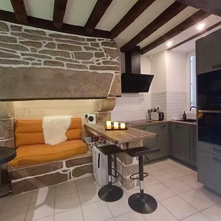 L'etreinte, De Charme Avec Jacuzzi Interieur Et Sauna * Guéméné-sur-Scorff