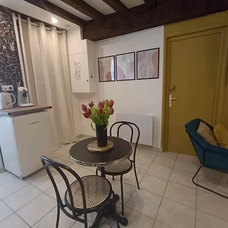L'etreinte, De Charme Avec Jacuzzi Interieur Et Sauna Feriehus Guéméné-sur-Scorff