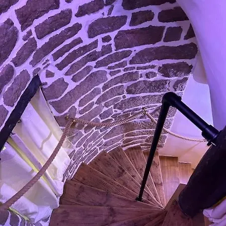 Feriehus L'etreinte, De Charme Avec Jacuzzi Interieur Et Sauna *